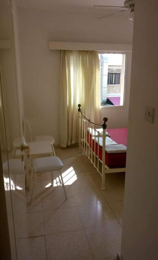 Paphos Inn エクステリア 写真